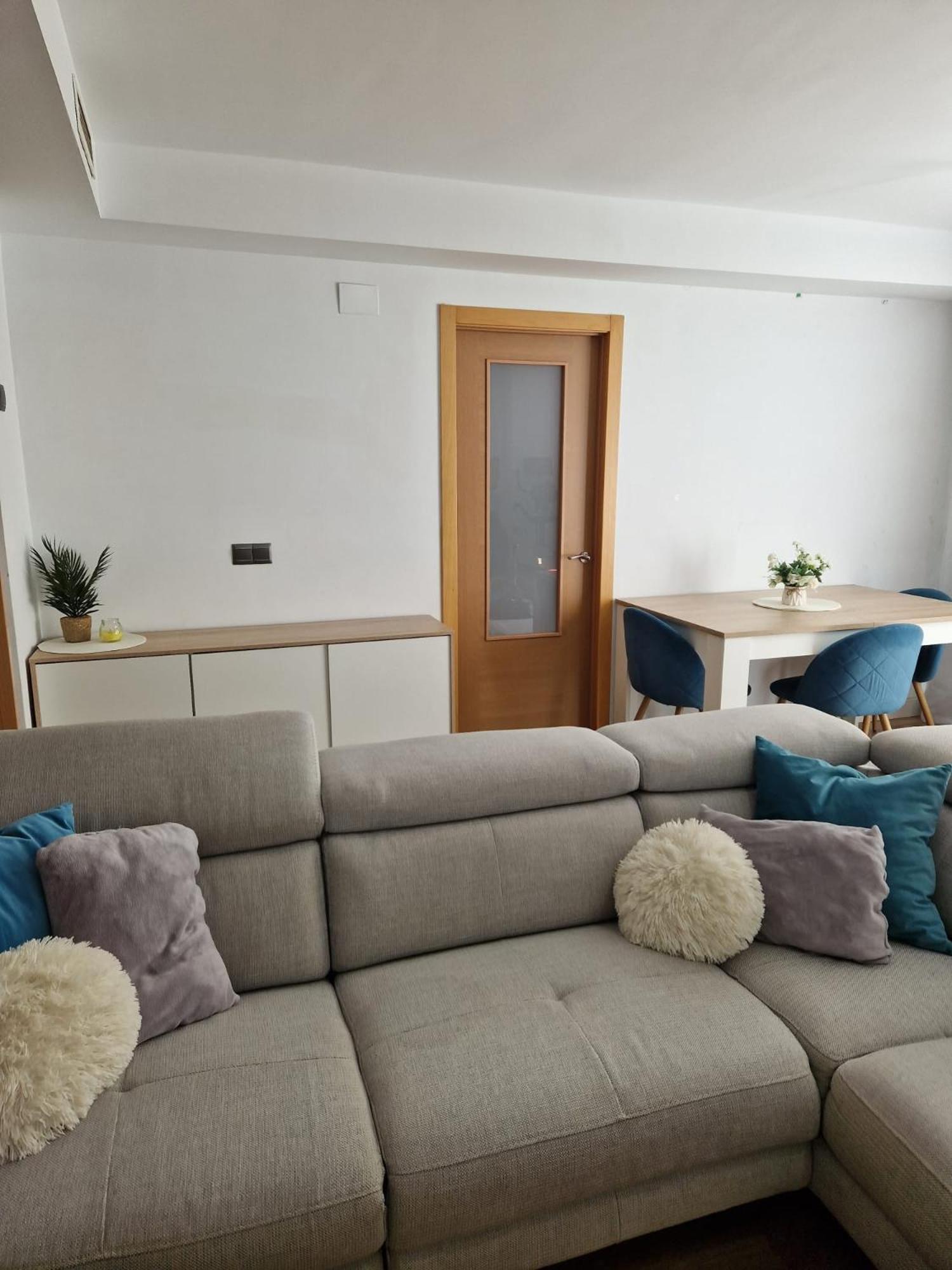 Quarto Com Banheiro Privado Em Apartamento Familiar Leilighet Alicante Eksteriør bilde