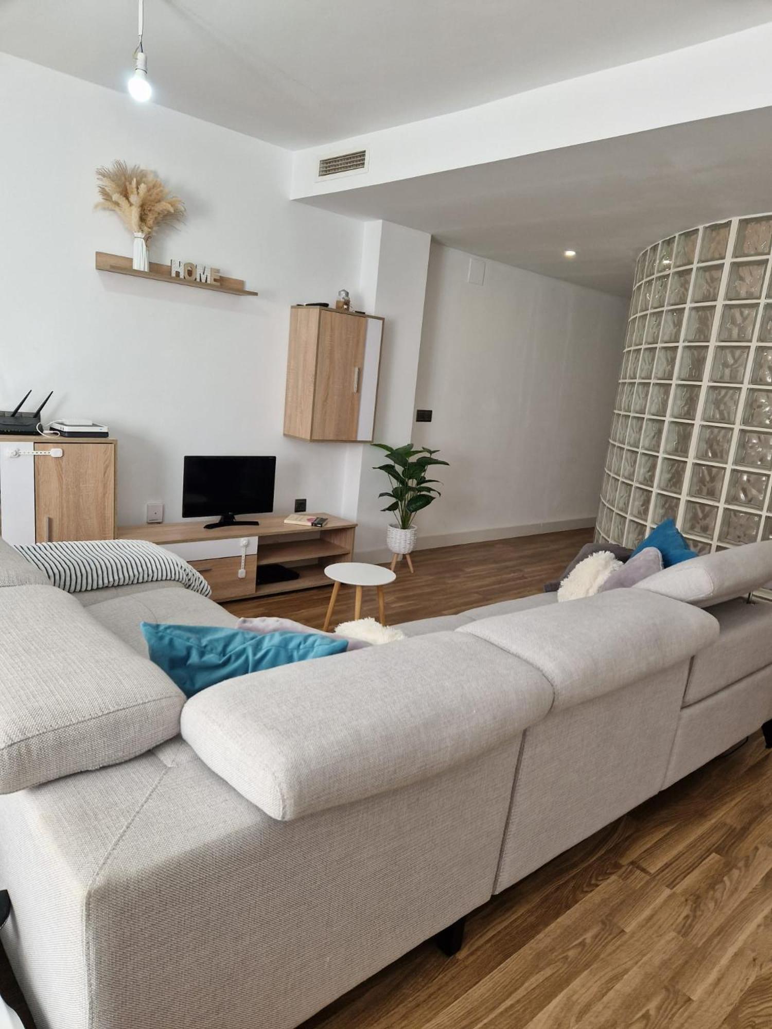 Quarto Com Banheiro Privado Em Apartamento Familiar Leilighet Alicante Eksteriør bilde